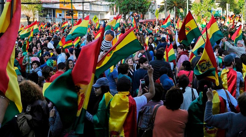 EXPRESIDENTE DE BOLIVIA ADVIERTE PROTESTAS SI NO LO DEJAN PARTICIPAR EN ELECCIONES: