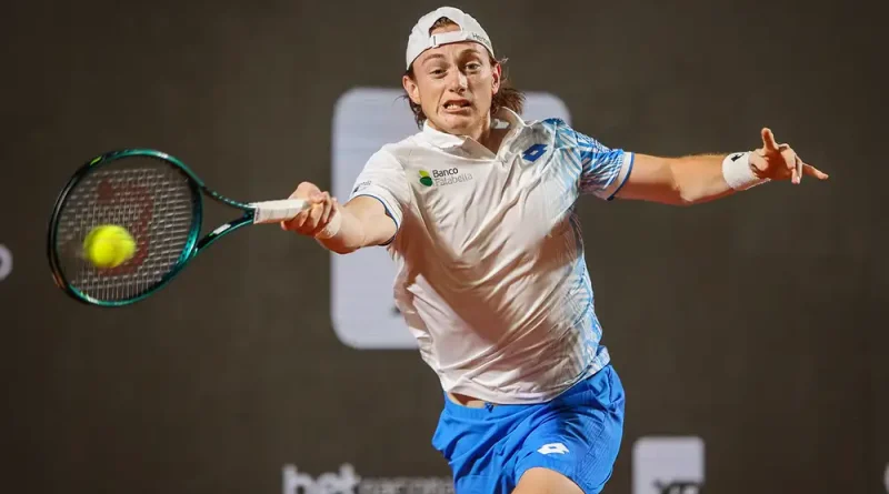 TENISTA PERUANO SACA CARA POR EL PAÌS EN EL ATP: