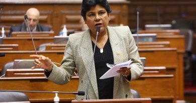 «VAMOS A VACAR A ROBERTO SÁNCHEZ SI LO ELIGEN»: