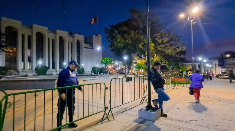 REAPERTURAN LA PLAZA ESPAÑA PARA LOS BAILARINES: